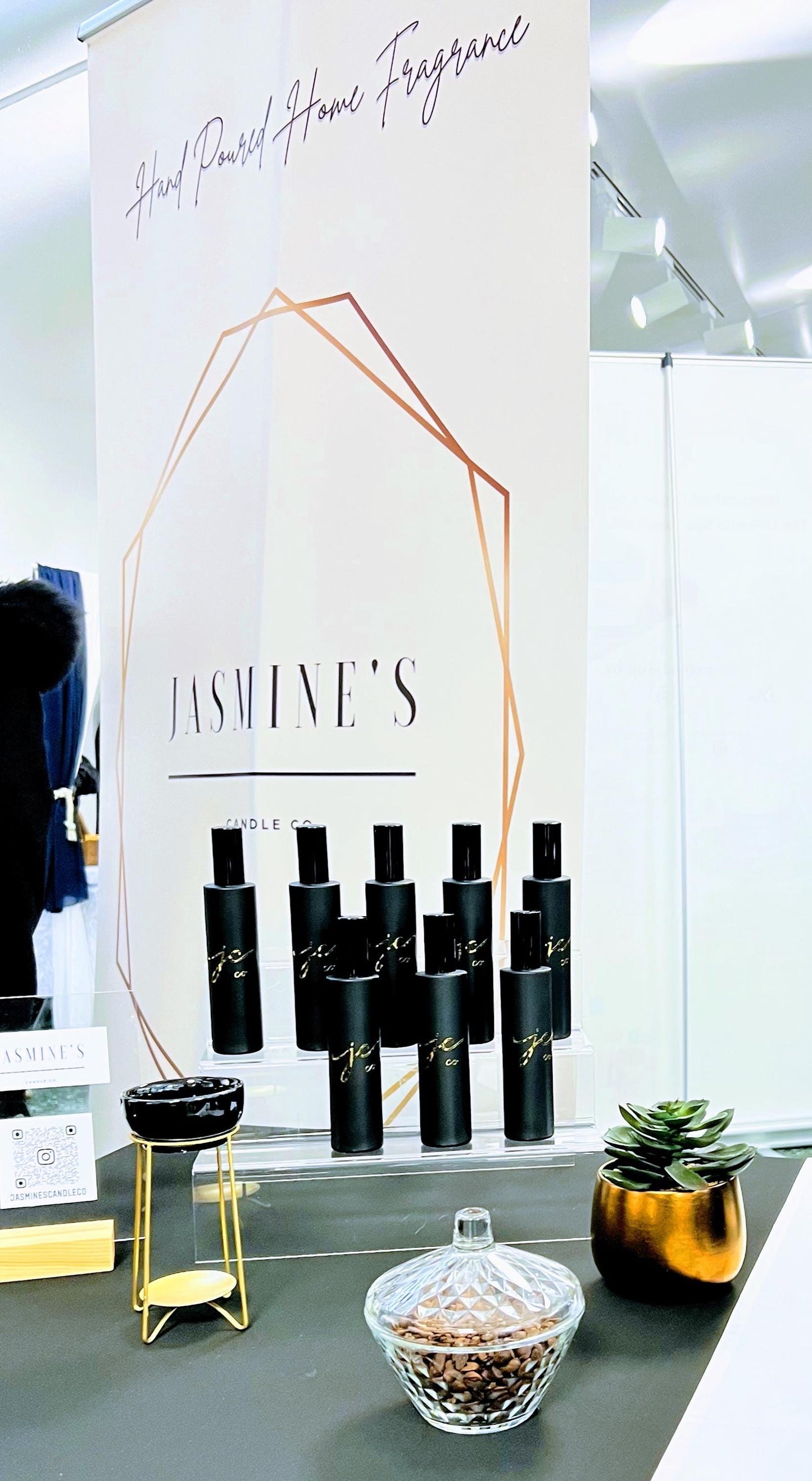 Matte Black, Luxury Scented Vegan & Non Toxic Room Spray
