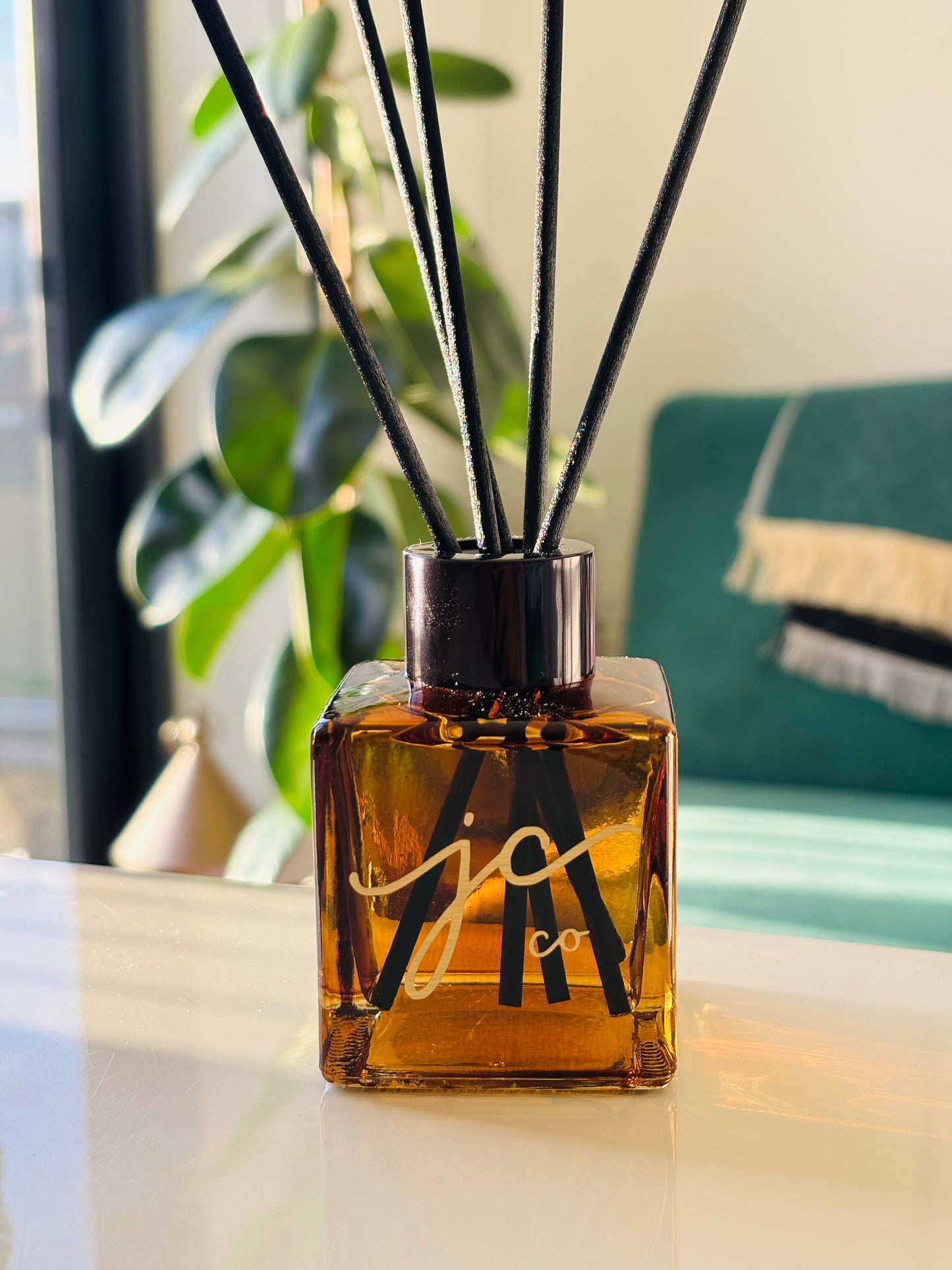 Amber Vegan Reed Diffuser